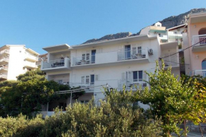 Apartments by the sea Duce, Omis - 4798